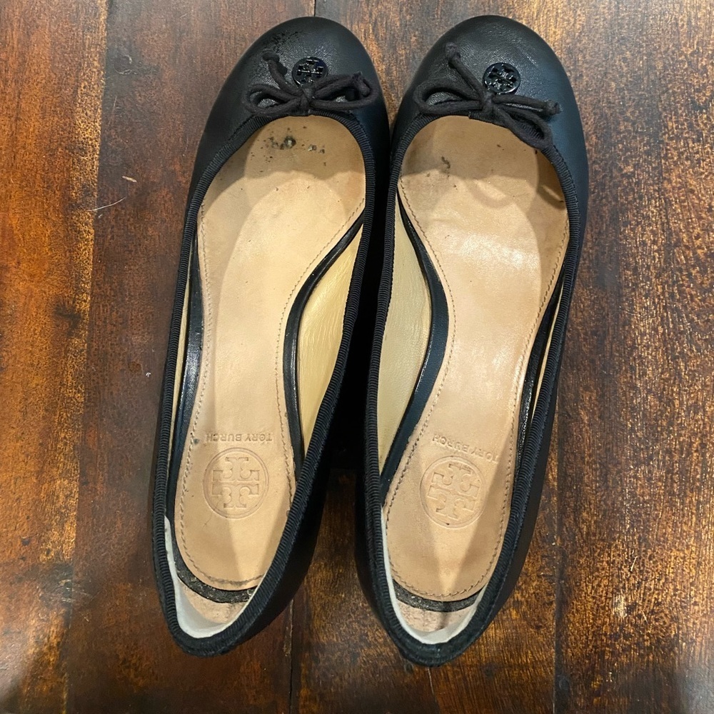 Tory Burch Black Wedges Size 7.5